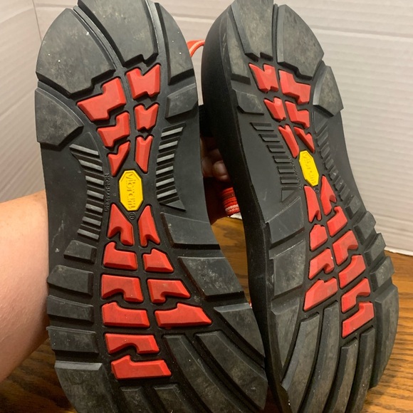 Vibrant Red Chaco Z/2 Unaweep mens Sandals size 13 sports hiking trails running - Picture 9 of 13